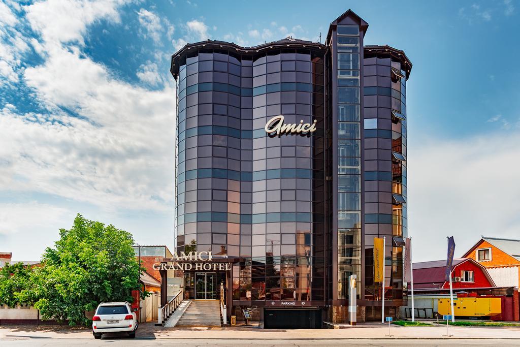 Amici Grand Hotel 크라스노다르 외부 사진